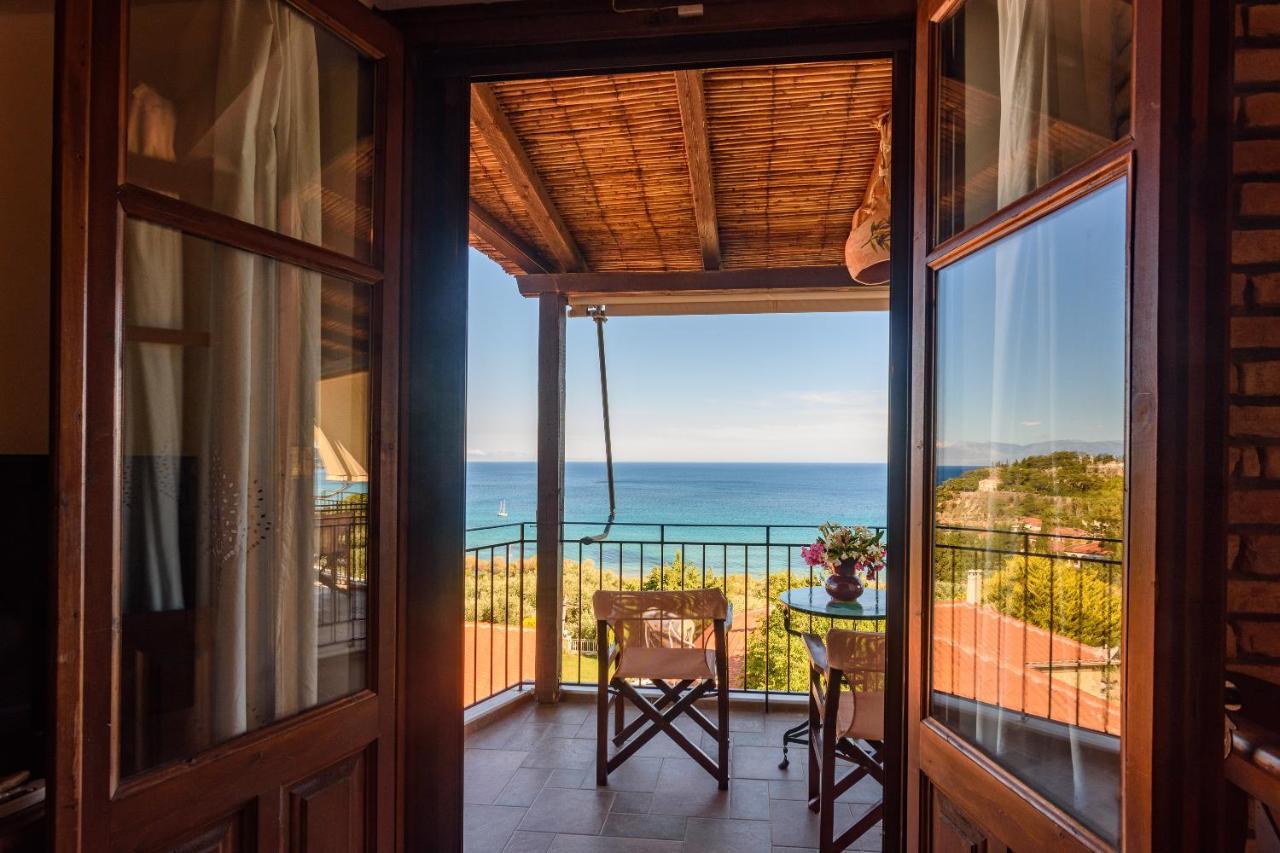 Eros Pittoresque Retreats - Perfect Location, Panoramic Seaview Villa Koroni  Exterior photo