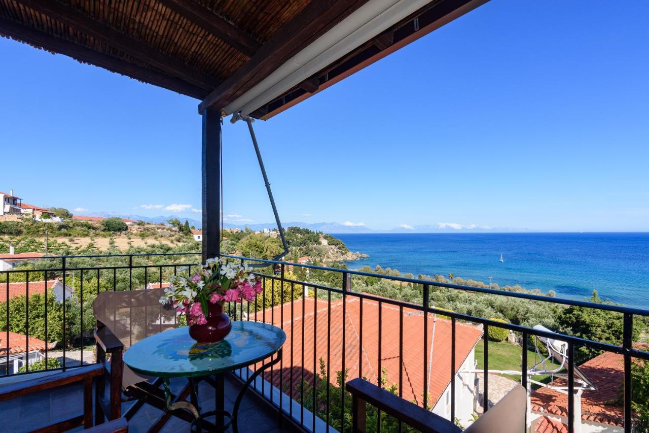 Eros Pittoresque Retreats - Perfect Location, Panoramic Seaview Villa Koroni  Exterior photo