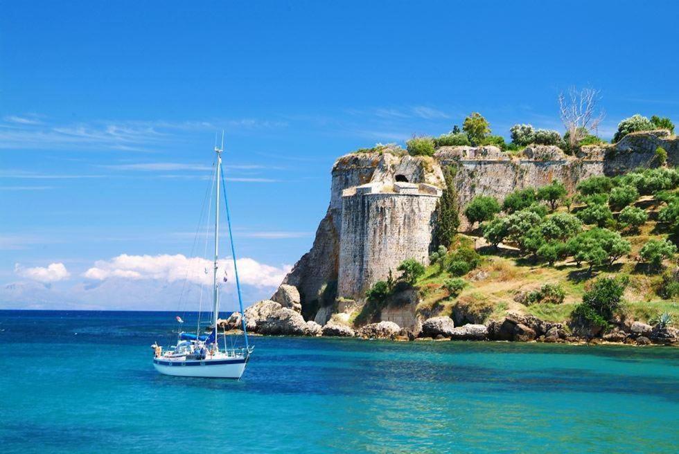 Eros Pittoresque Retreats - Perfect Location, Panoramic Seaview Koroni  Exterior photo