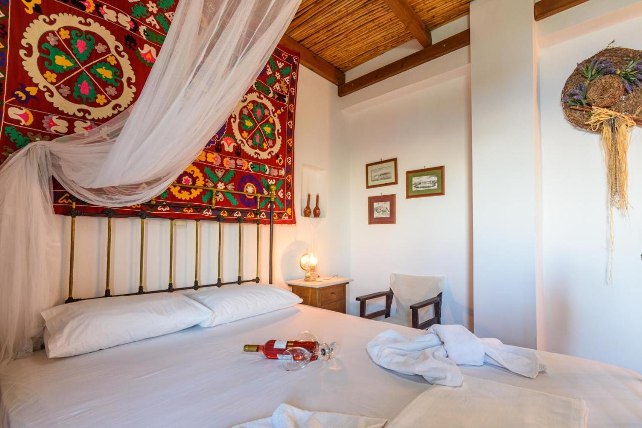 Eros Pittoresque Retreats - Perfect Location, Panoramic Seaview Koroni  Exterior photo