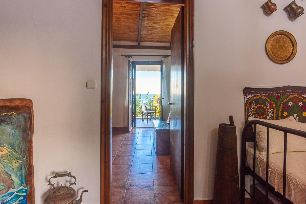 Eros Pittoresque Retreats - Perfect Location, Panoramic Seaview Koroni  Exterior photo